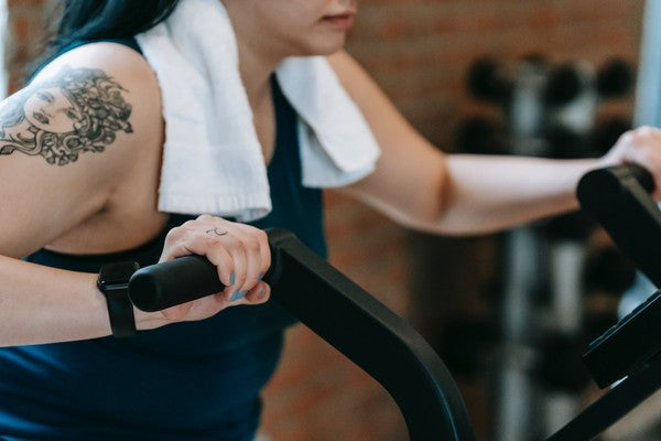 7 Trainings & Ernährungstipps für kugelsichere Kniegelenke